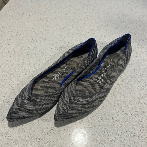 Rothy’s The Point zebra size 9 flat - Picture 1 of 4
